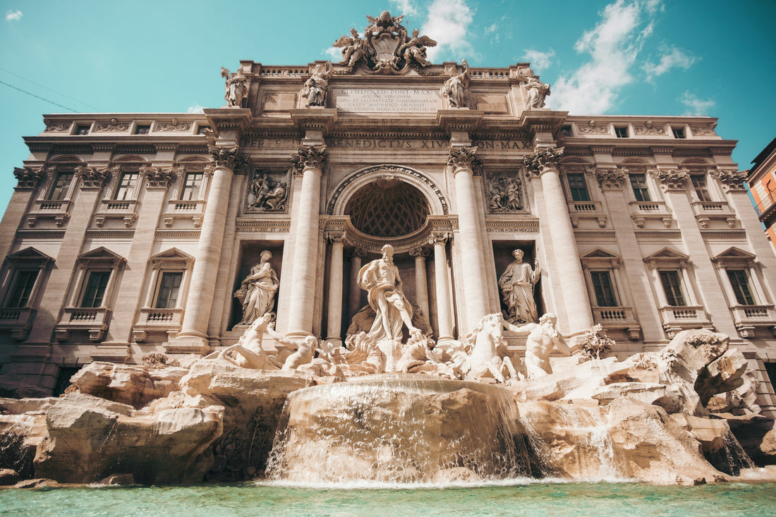 Italy Travel Tips 2026: Visa, Currency, Power Adaptors, Weather & Essential Travel Advice