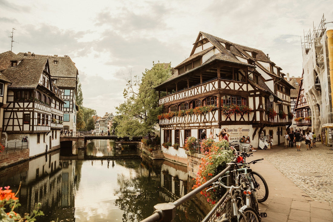 Germany Travel Tips 2026: Visa, Currency, Power Adaptors, Weather & Essential Travel Advice