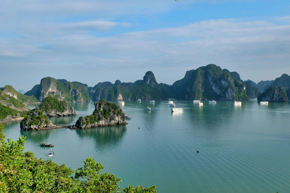 Vietnam Travel Guide 2026: Top 10 Places to Visit, Weather & Best Time to Travel