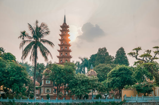 Vietnam Travel Tips 2026: Visa, Currency, Power Adaptors, Weather & Essential Weather Advice